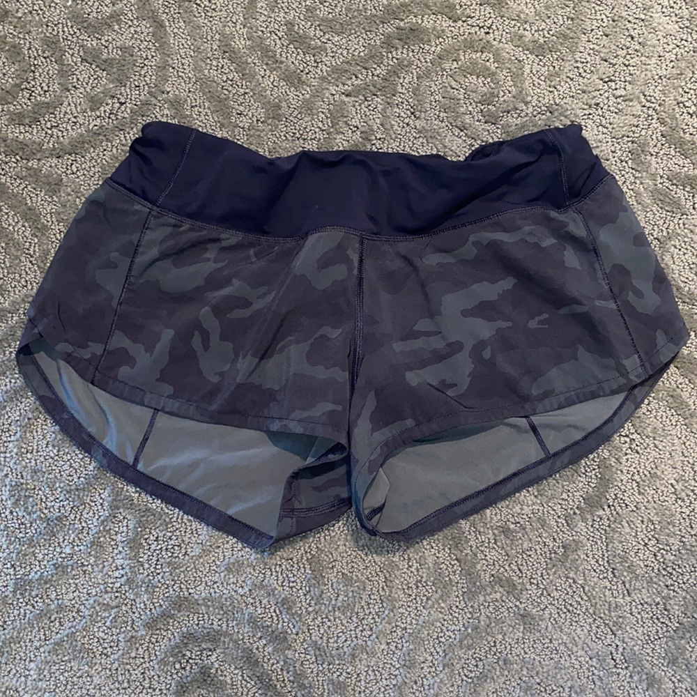 Lululemon Speed Short 2.5” low rise